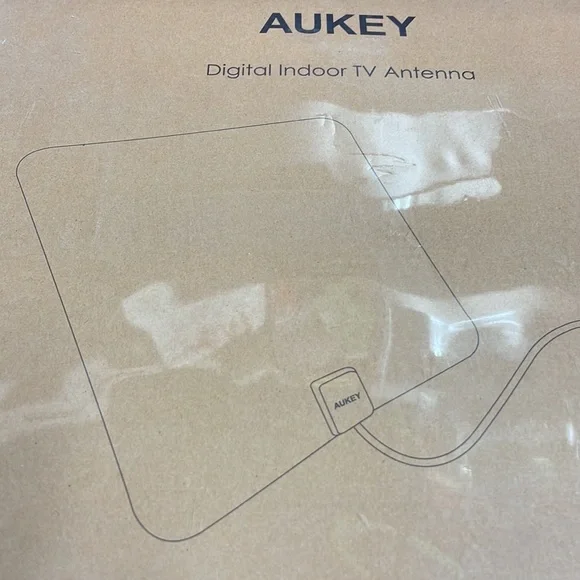 Aukey AN-P01-S Indoor Digital TV Antenna - Picture 2 of 5